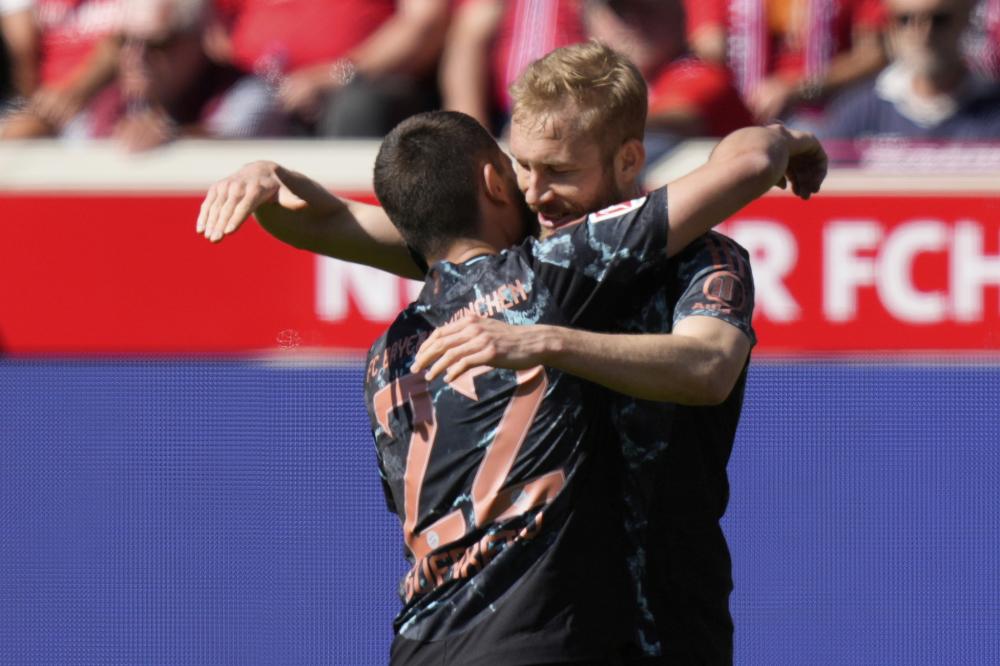 在他的影响 在他的影响